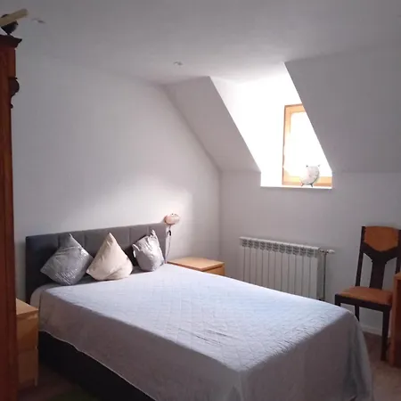 Eisfeld Apartment *